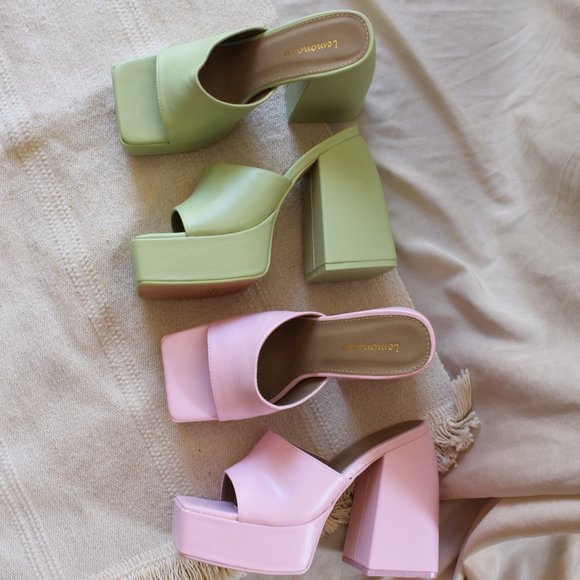 🚨LAST ONE// light Green chunky mule platform - Picture 10 of 12